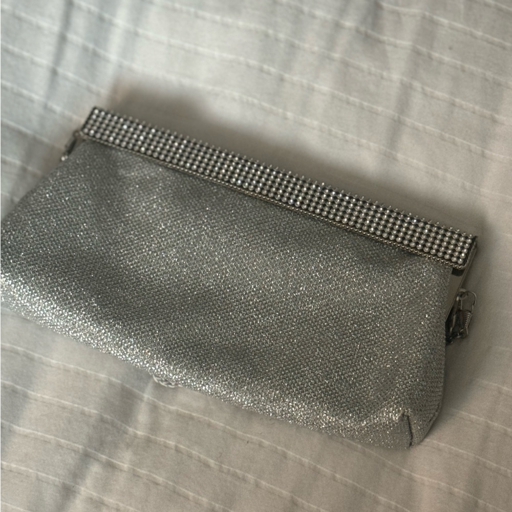 Nina Silver Glitter Clutch Evening Bag Wedding Formal Chain Strap - Picture 3 of 9